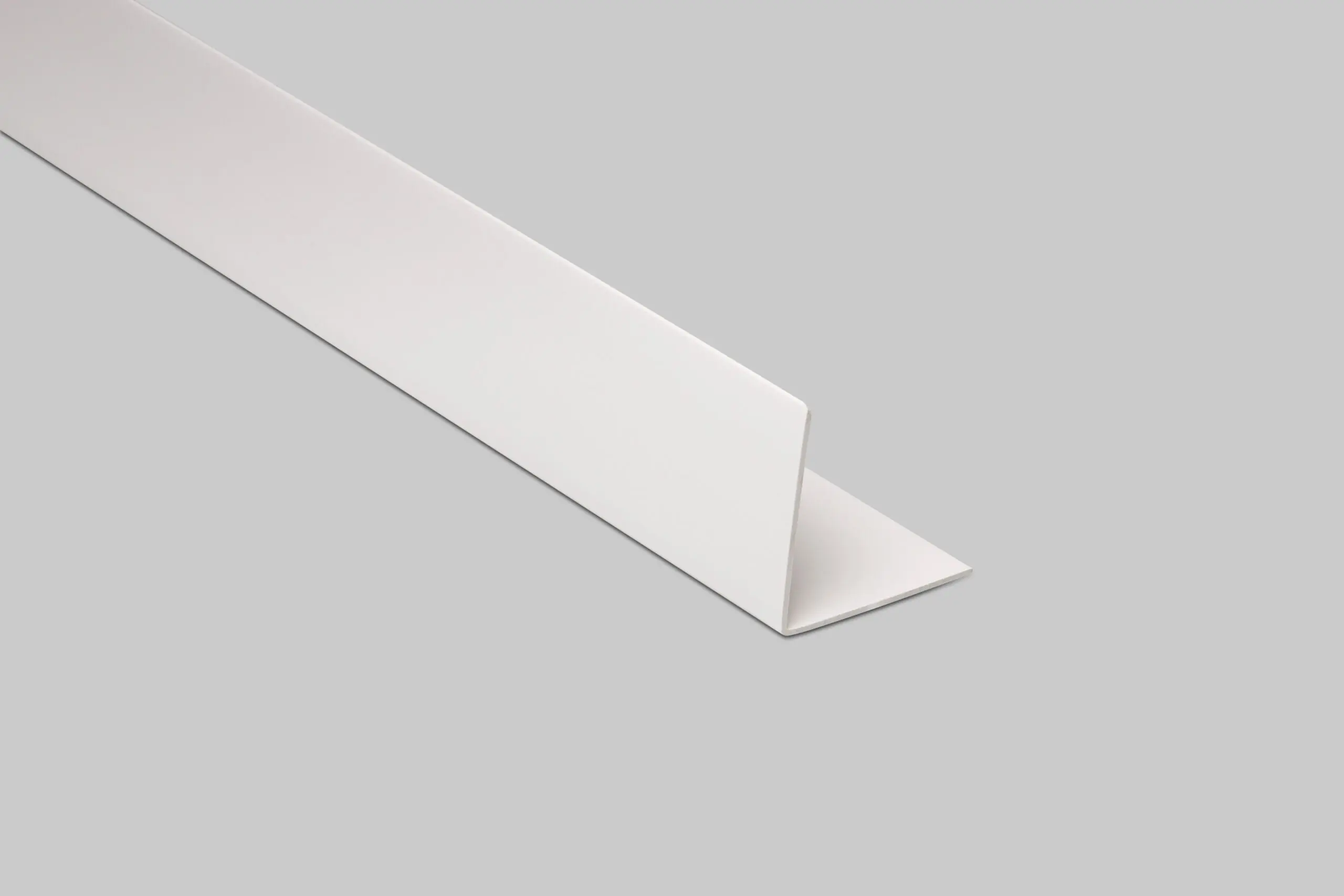 4438, 0,9 m – Winkelprofil, weiß